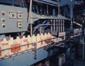 Wet toner filling line installed in a dedicated factory.In 1972, we built the first toner factory to increase the production of wet toner, which is in rapid demand.